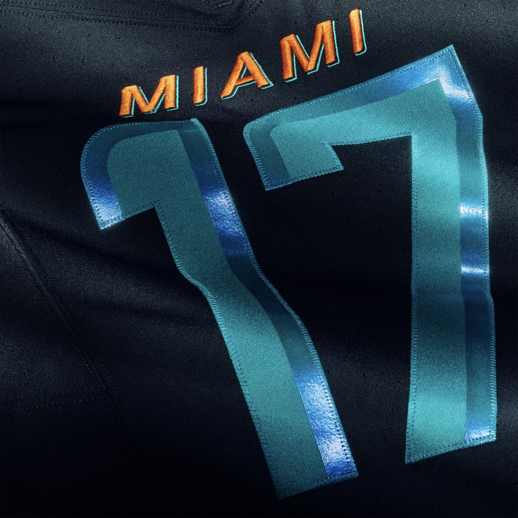 Nike and the NFL announce the 2025 rivalry uniforms, enhancing the ...